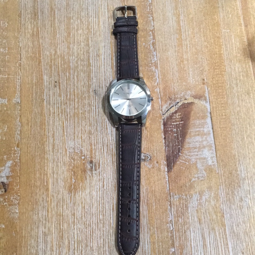 Mingbo Silver Quartz M026 Wristwatch NWOT